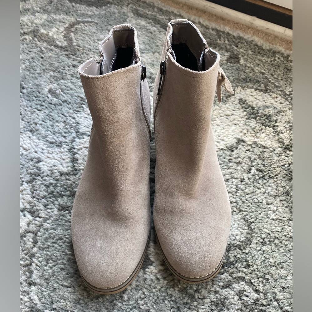 Blondo Women's Liam Waterproof Ankle Boot, mushroom suede